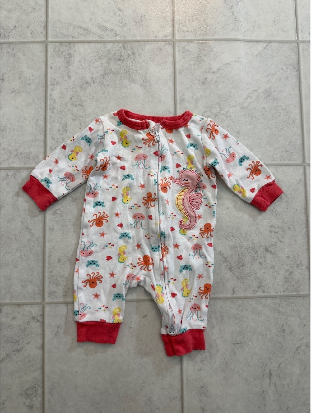 Koalababy white printed baby sleeper size 0 to 3M